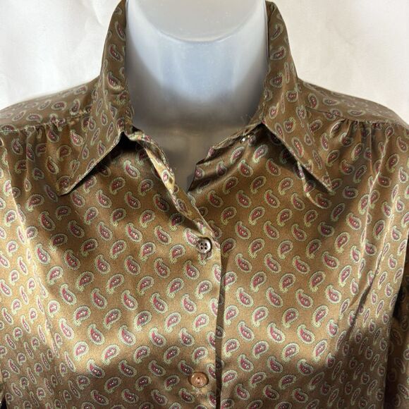 Breckenridge Women's Size 9 Blue Denim Embroidered Floral Button-Up Shirt - Picture 2 of 16